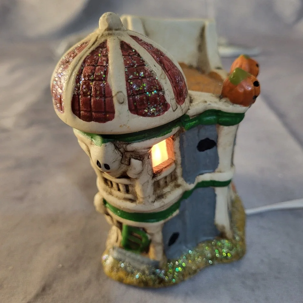 Vintage Haunted Witch School House Ceramic Lighted House + Corded Light